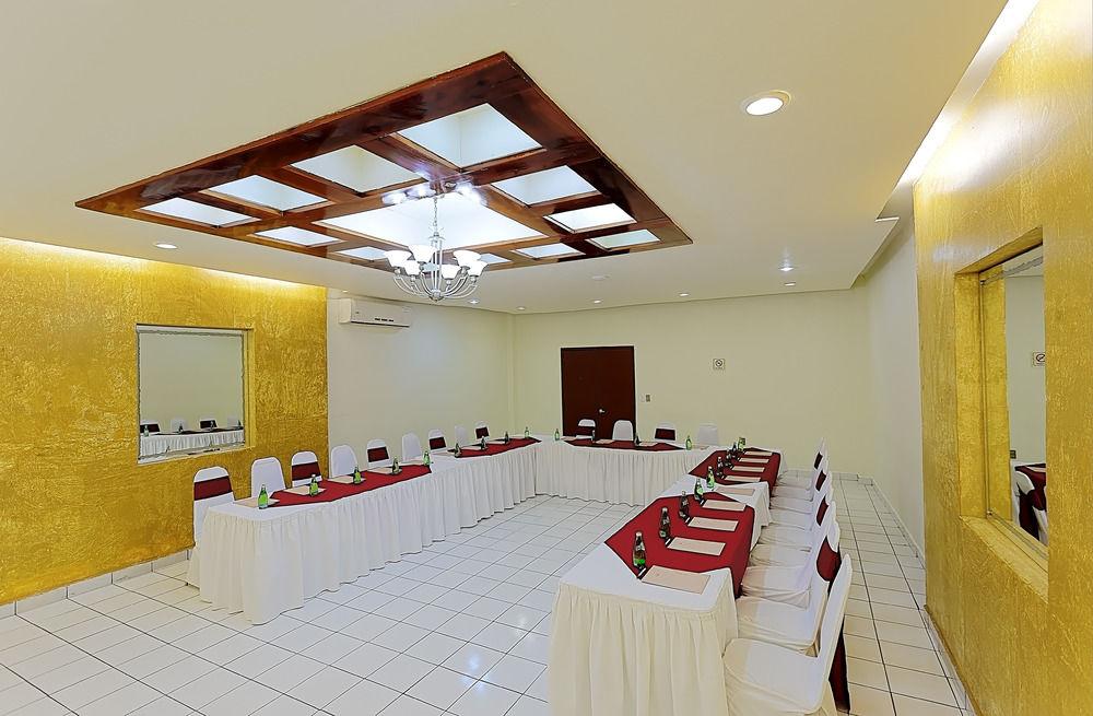 Olmeca Plaza Urban Express Hotell Villahermosa Eksteriør bilde