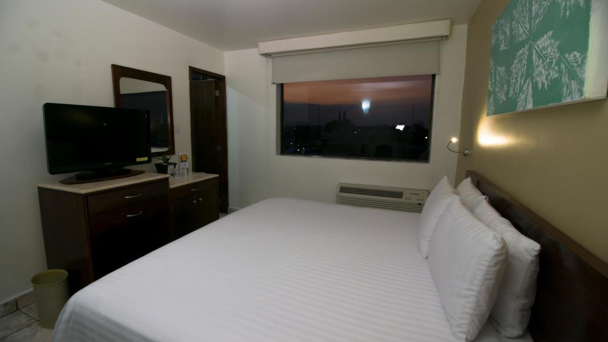 Olmeca Plaza Urban Express Hotell Villahermosa Eksteriør bilde